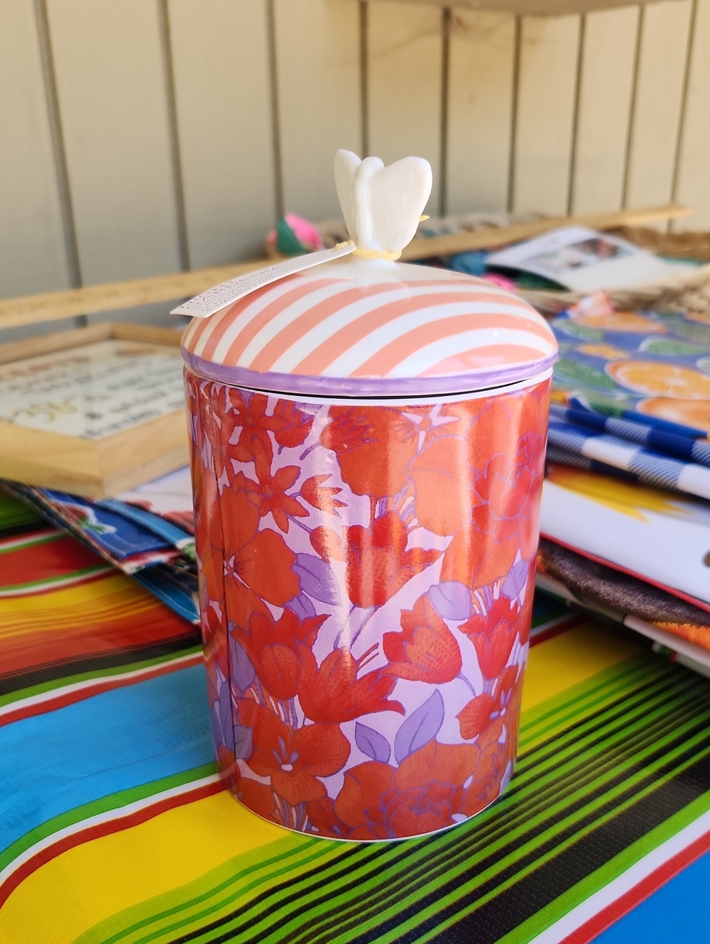 Anthropologie Lyla Floral Night Gardenia Ceramic Jar Candle Butterfly Lid NWT